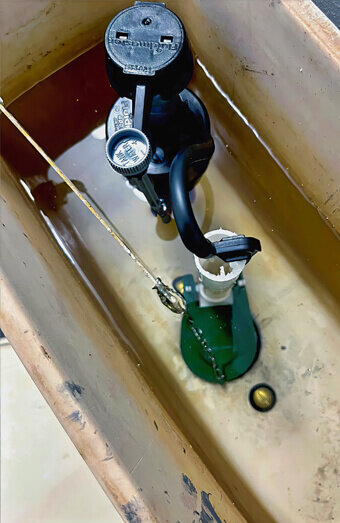 https://blockeddrainsmyaree.com.au/uploads/2025/07/blocked-toilet-36989.jpg